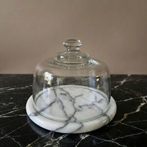 Dutch Garden Marble Cheese Dome with Glass Cover – Small Display Stand